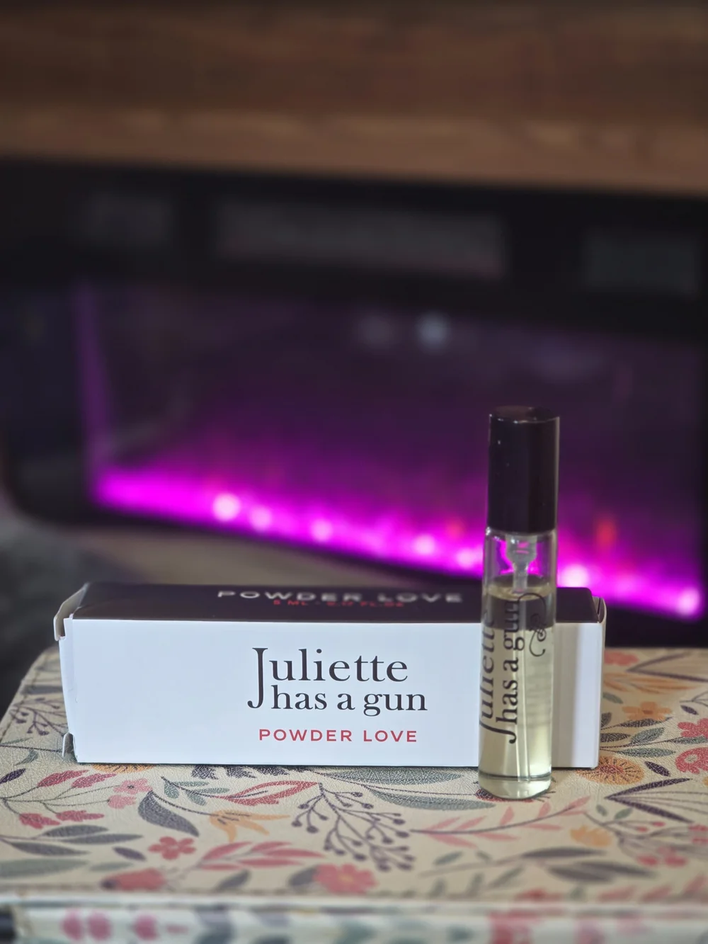 Juliette Has A Gun Powder Love
